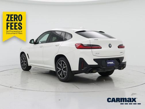White 2023 BMW X4 XDrive30i