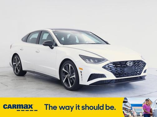 2022 Hyundai SONATA SEL Plus