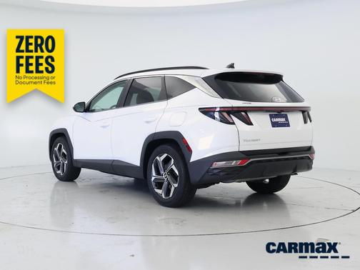 White 2022 Hyundai TUCSON SEL