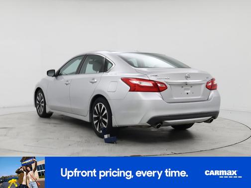 2017 Nissan Altima SV