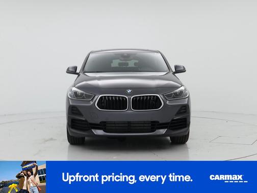Gray 2022 BMW X2 XDrive28i