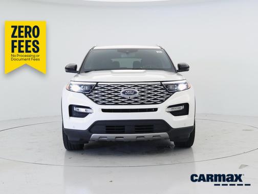 White 2021 Ford Explorer Platinum