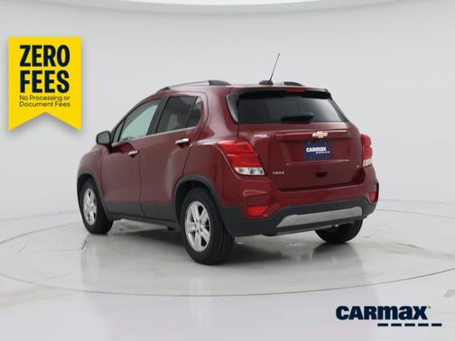 Red 2018 Chevrolet Trax LT