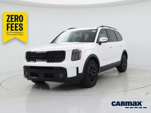 White 2025 Kia Telluride SX Prestige X-Line