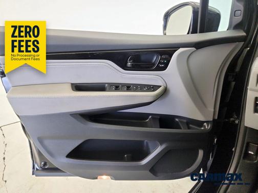 Black 2018 Honda Odyssey Elite
