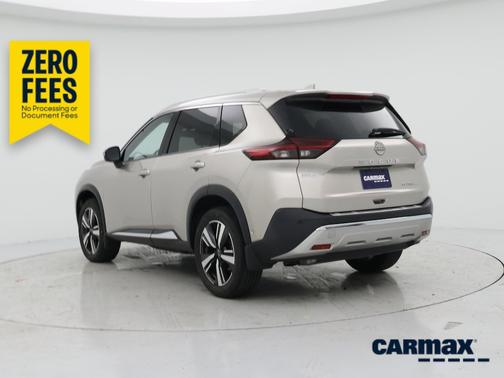 Silver 2022 Nissan Rogue Platinum