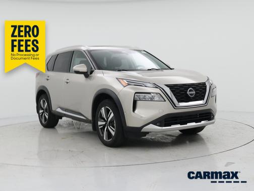 Silver 2022 Nissan Rogue Platinum