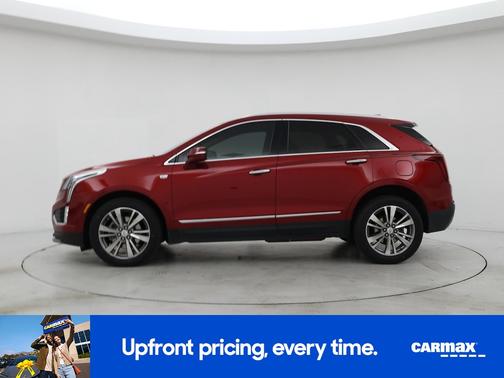 2022 Cadillac XT5 Premium Luxury