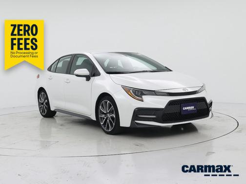 White 2022 Toyota Corolla SE