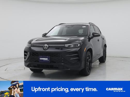 2025 Volkswagen Tiguan SE R-Line Black
