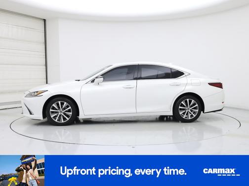 White 2020 Lexus ES 350