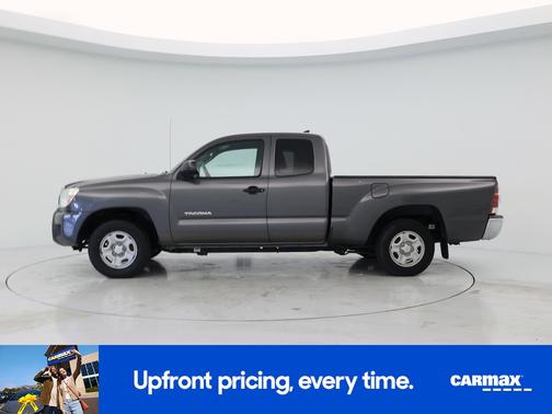 Gray 2014 Toyota Tacoma