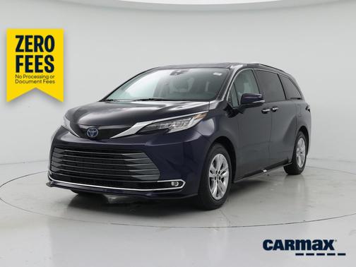 Blue 2022 Toyota Sienna Limited