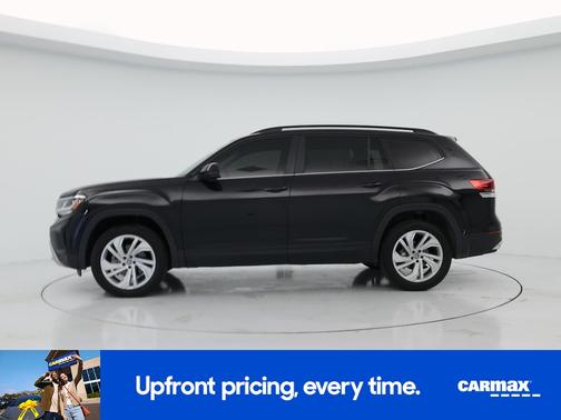 Black 2023 Volkswagen Atlas SE w/Tech