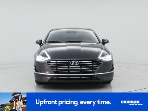 Gray 2023 Hyundai SONATA SE