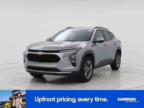 Gray 2025 Chevrolet Trax LT