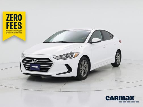 White 2018 Hyundai ELANTRA SEL