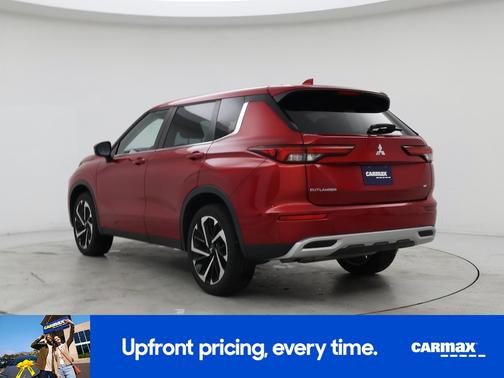 2023 Mitsubishi Outlander SE