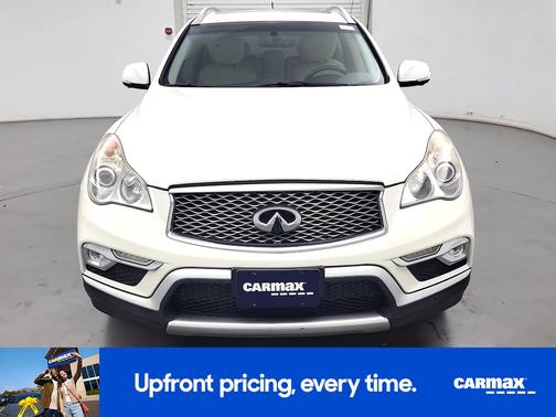 White 2017 INFINITI QX50