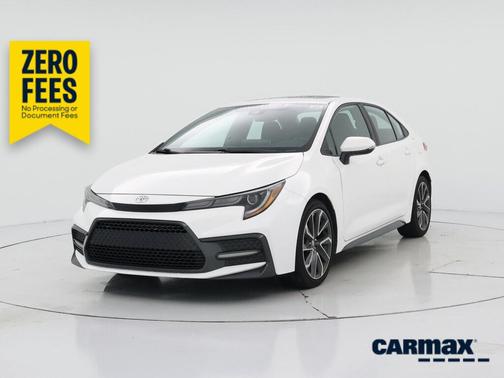 White 2020 Toyota Corolla SE