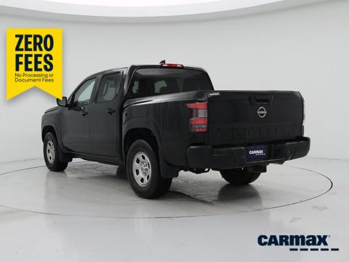 Black 2022 Nissan Frontier S