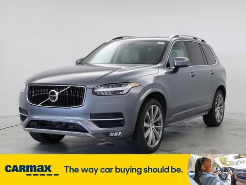 2019 Volvo XC90 T6 Momentum