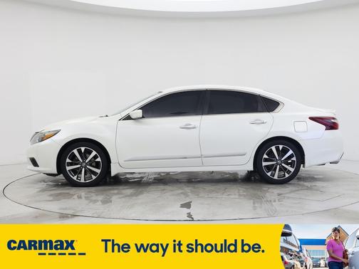 2017 Nissan Altima SR