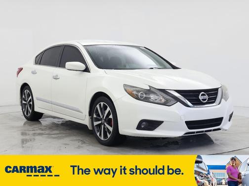 2017 Nissan Altima SR
