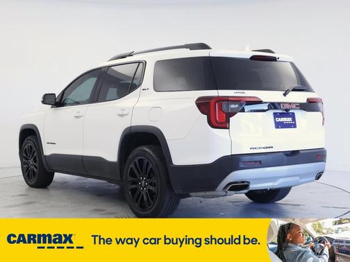 2022 GMC Acadia SLT