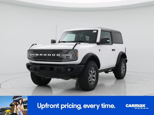 White 2025 Ford Bronco Badlands