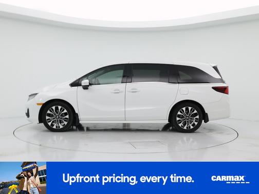 Silver 2025 Honda Odyssey Elite