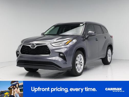 Gray 2023 Toyota Highlander Limited