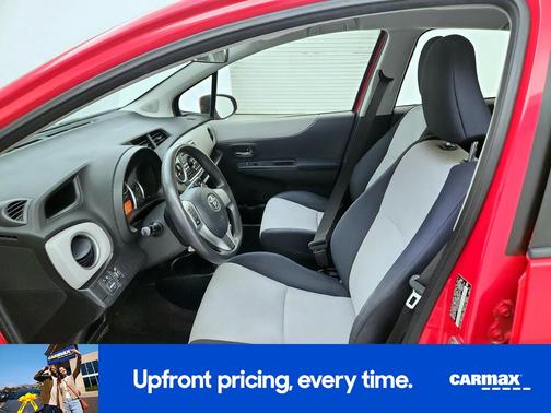 2014 Toyota Yaris LE