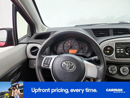 2014 Toyota Yaris LE