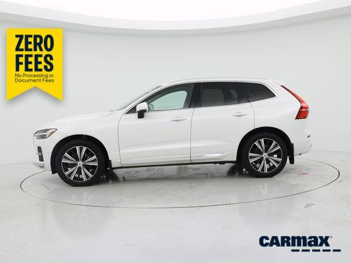 White 2023 Volvo XC60 B5 Plus Bright Theme