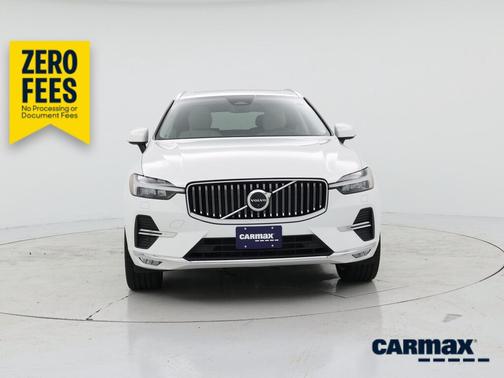 White 2023 Volvo XC60 B5 Plus Bright Theme