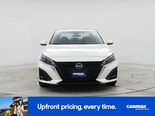 2023 Nissan Altima SV