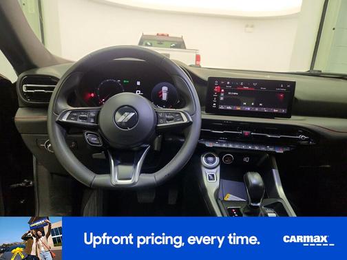 Black 2024 Dodge Hornet GT