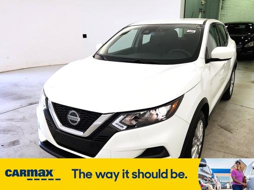 2022 Nissan Rogue Sport S