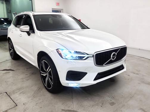 2019 Volvo XC60 T5 R-Design