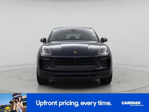 2022 Porsche Macan Base (PDK)