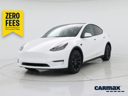 White 2023 Tesla Model Y