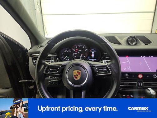 2022 Porsche Macan 