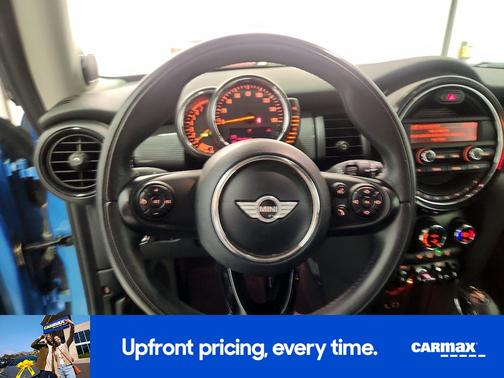 2015 MINI Hardtop Cooper (M6)