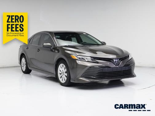Brown 2018 Toyota Camry LE