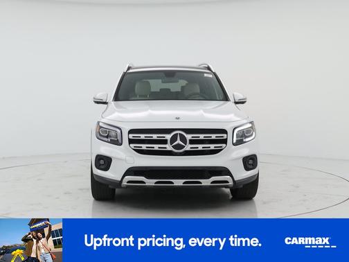 White 2022 Mercedes-Benz GLB 250