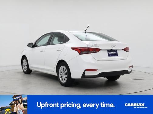 2022 Hyundai Accent SE