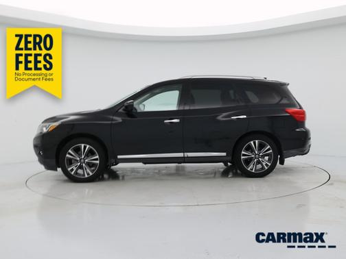Black 2019 Nissan Pathfinder Platinum