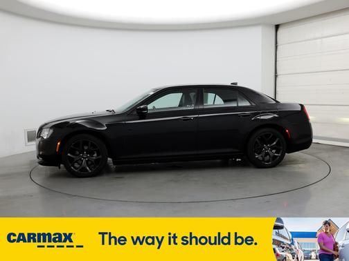 2022 Chrysler 300 S