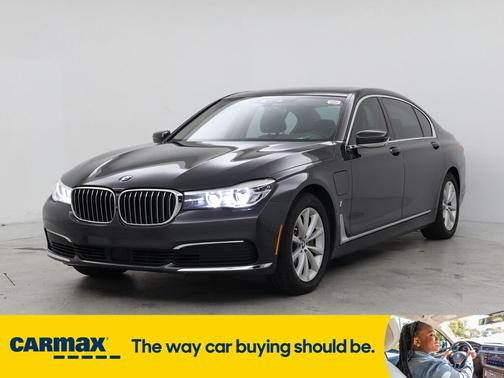 2019 BMW 740e E xDrive iPerformance